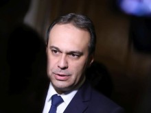 Военният министър препотвърди ангажиментите ни към съюзническите сили