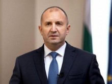 Президентът и военният министър отиват във Варна за важна церемония