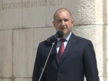 Румен Радев отдаде почит към делото на Паисий Хилендарски в Банско