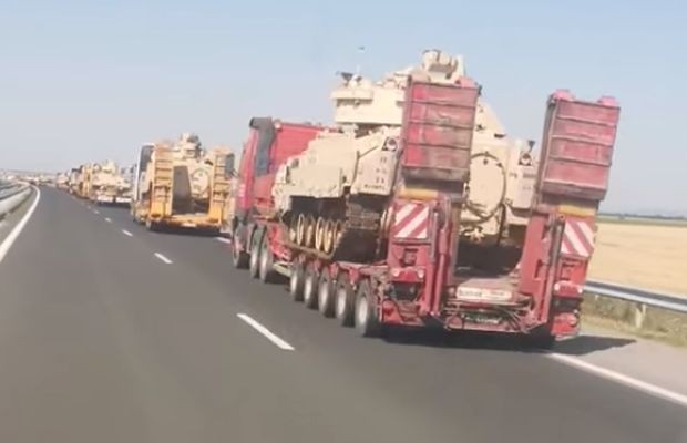 Танкове са били забелязани по магистрала Тракия по рано днес видя