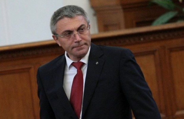 Част от парламентарната група на ДПС  начело с Мустафа Карадайъ