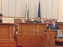 Караджов се ядоса: Ще слушате сега, щом дърпате лъва за опашката!
