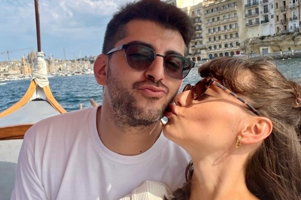 На романтична ваканция в Малта отведе приятелката си Ивелина Чоева
