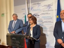 Атанасова разкри, че депутатите от ГЕРБ ще влязат в пленарна зала по три теми