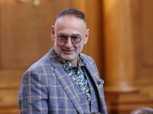 Любен Дилов: Аз живея с ежедневните хули, които ми отправяте