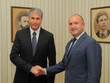 Румен Радев се срещна с министъра на вътрешните работи на Азербайджан