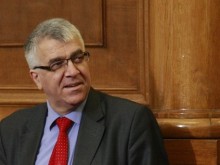 Гечев: От президентството още щяха да играят карти в село Труд, ако не беше БСП