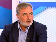 Доц. Ангел Кунчев категоричен: Вече сме в нова вълна на ковид