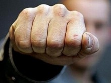 Побойник, избил зъбите на софиянец, жали условна присъда