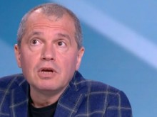 Тошко Йорданов: И Петков, и Борисов смятат себе си за последна инстанция и затова не трябва да им се дава власт