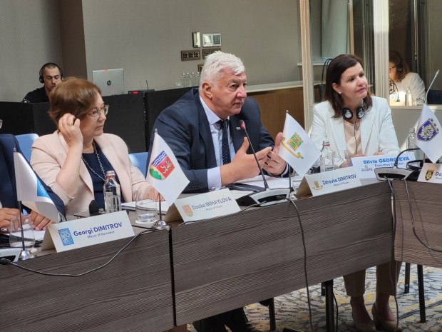 Кметът на Пловдив подписа декларация за присъединяване към Мрежата на