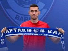 Вратар на Ботев подписа с новак в Първа лига