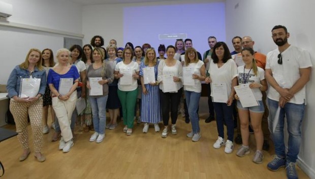 През месец юни 3-ма учители от НТГ Пловдив участваха в
