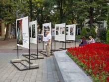 Документална изложба "125 години - наука и иновации" представя научни достижения в медицината и фармацията