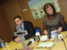 Кръст ще спира войната по пътищата