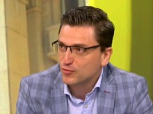 Сабрутев: Има позитивни сигнали за подкрепа на правителството от 121 депутата