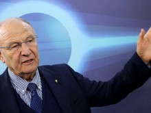 Проф. Топалов: 120 000 македонци имат български паспорти, а ги е страх да кажат, че са българи