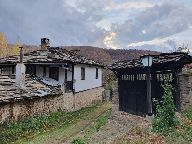 В България има 5000 села (към 31 декември 2019 г.). Имената