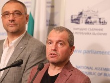 Тошко Йорданов: Кирил Петков еднолично е създал корупционна среда в МРРБ