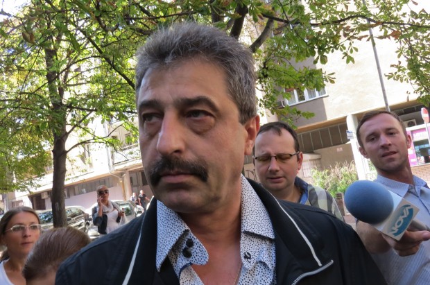 Интерпол вече не издирва банкера Цветан Василев