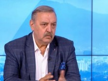 Кантарджиев: През есента ще има ефективна ваксина срещу новия щам на COVID-19