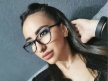 Полицайката изтри профилите си