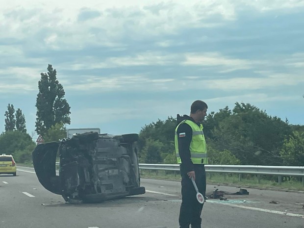 Страшна катастрофа е станала на АМ Тракия по рано днес Автомобил