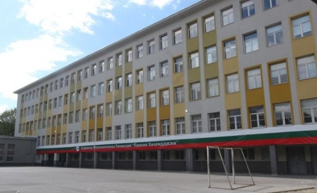 Софийската математическа гимназия отново е с най-висок минимален бал за кандидатстване