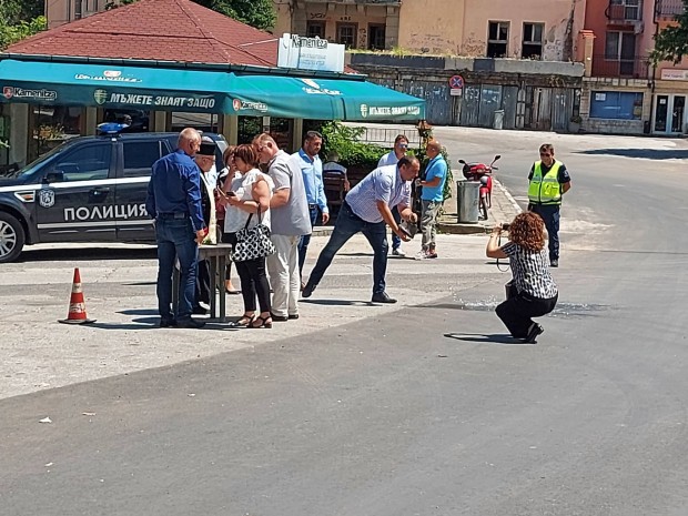 Не е в Пловдив, но през него са минавали всички пловдивчани! Вече е като нов