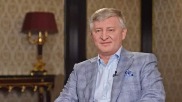 Най богатият човек в Украйна Ринат Ахметов обяви че се оттегля