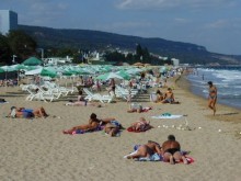 Страшен наглец от София платил почивката си в Златни пясъци с чужда банкова карта
