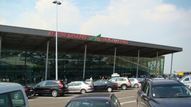 Полети до 8 дестинации тръгват от летищата в Пловдив, Варна