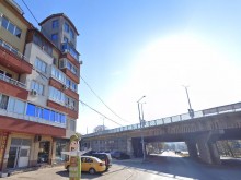 Съдба! Мъж полетя отвисоко, падна върху пешеходец, двамата са мъртви!