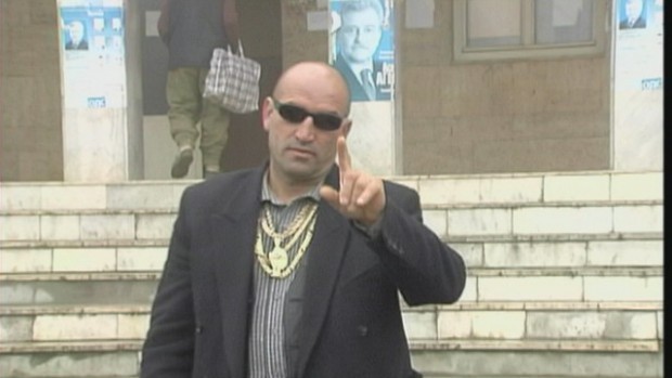 Ценко Чоков ще лежи в затвора