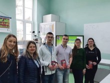 Здравословни храни във фокуса на учени и студенти от УХТ