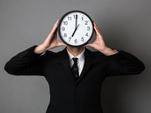 Има ли изгледи за още една година на преход?