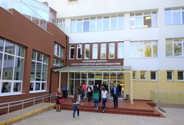 Община Бургас стартира нова стажантска програма в сферата на детското