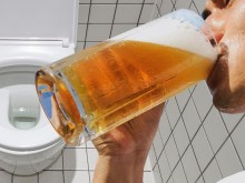 Произведоха бира от тоалетна вода