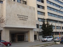 Преструктурират някои секции в НКЖИ