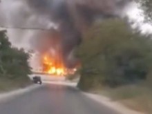 Гори зеленчукова борса в село близо до Пловдив