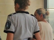 Агнес, обвинена в поръчителство на убийството на мъжа си в Златни пясъци, остава в ареста