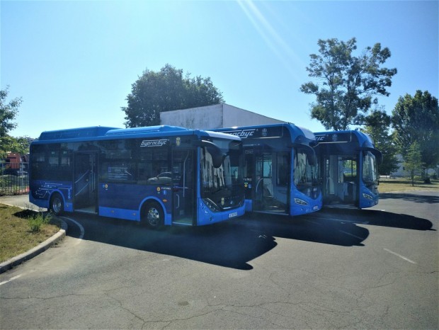 Маските да станат задължителни  в автобусите на градския транспорт в