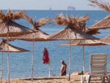 Летовници по морето масово неглижират предпазните мерки за ковид