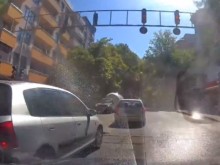 Вижте какво нагло изпълнение засне видеорегистратор в Пловдив