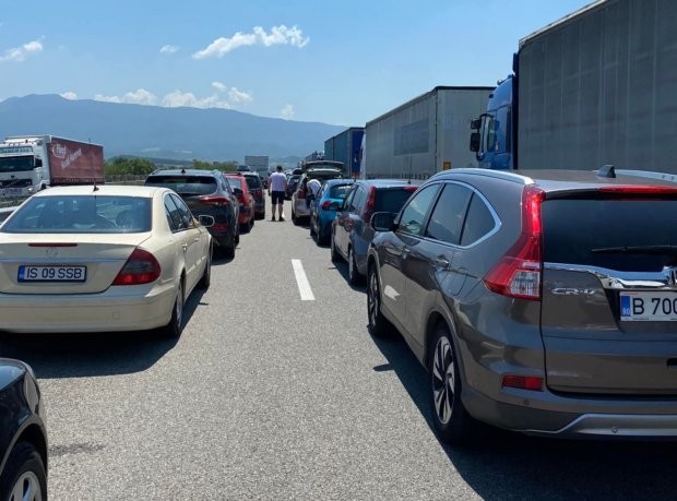 Трафикът на българските гранични контролно пропускателни пунктове към 6 часа е