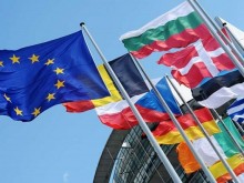 ЕК: Страните членки да намалят потреблението си на газ с 15% до март 2023 година