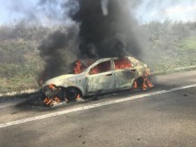 Автомобил се запали на АМ "Тракия" край Пловдив