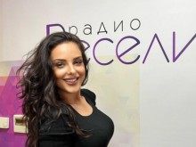 Симона Загорова по-секси от всякога
