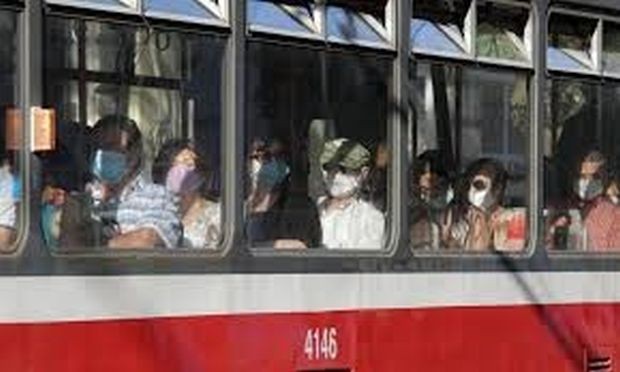 От понеделник маските в София стават задължителни и в градски