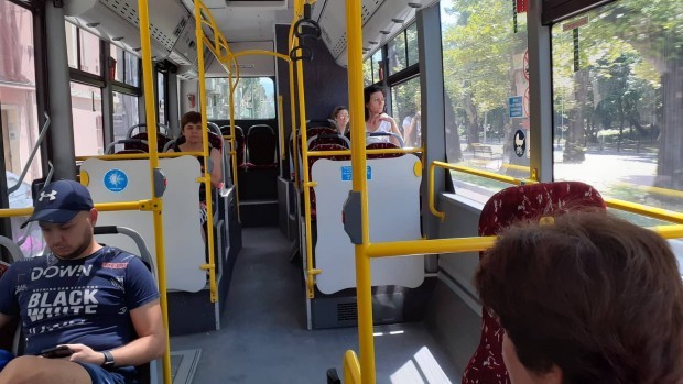 В градския транспорт в Пловдив маските не важат, поне така